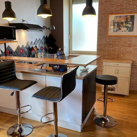 Apartmán Duplex De La Republique Millau Exteriér fotografie