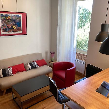 Apartmán Duplex De La Republique Millau Exteriér fotografie